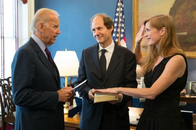 samantha power cass sunstein biden 8 14 13 93899