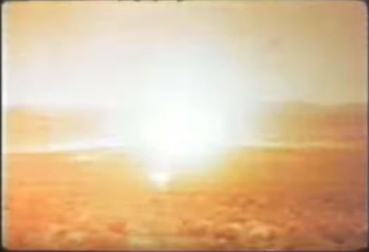 mini nuke detonatoin f3a52