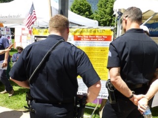 CO911T two police b6c1b