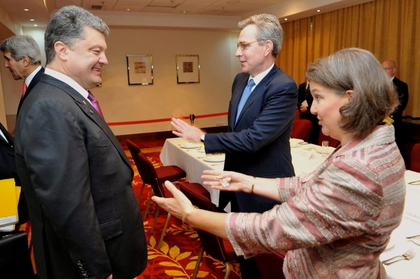 Article 201910 Poroshenko Nuland 19e65 copy