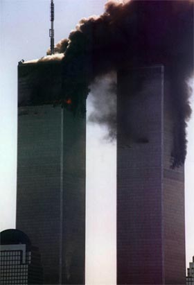 Click to view twin towers burning thumb